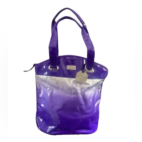 JULI IS LIVE 💋 ANNOUNCEMENT 9 PM - Picture 3 of 7